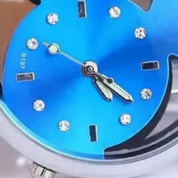 Blue vintage Micky watch..NWT - Picture 4 of 4